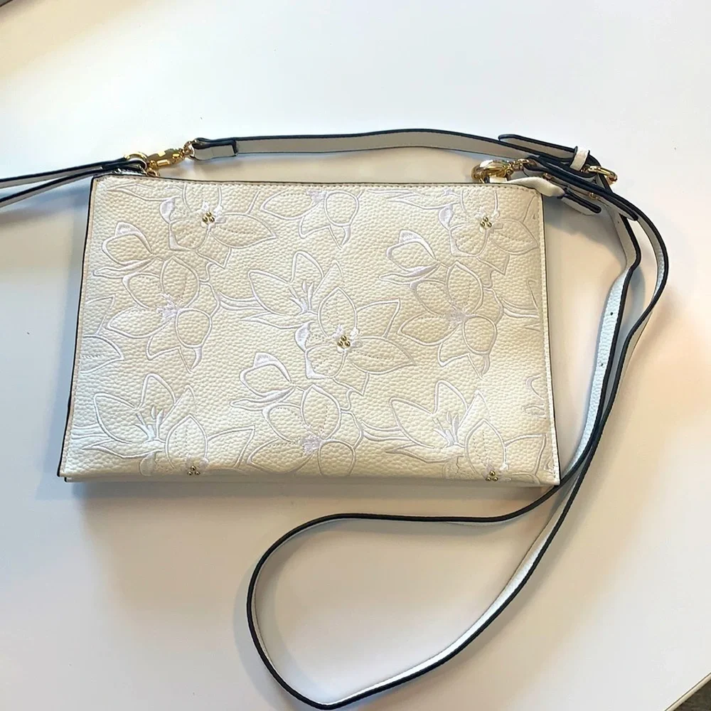 Nanette Lepore white wristlet, cross body bag
